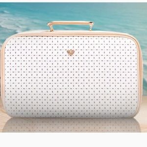 PurseN Amour toiletry-organizer bag